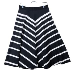 Banana Republic Womens Skirt Black White Pull On Back Zip Stretch 10
